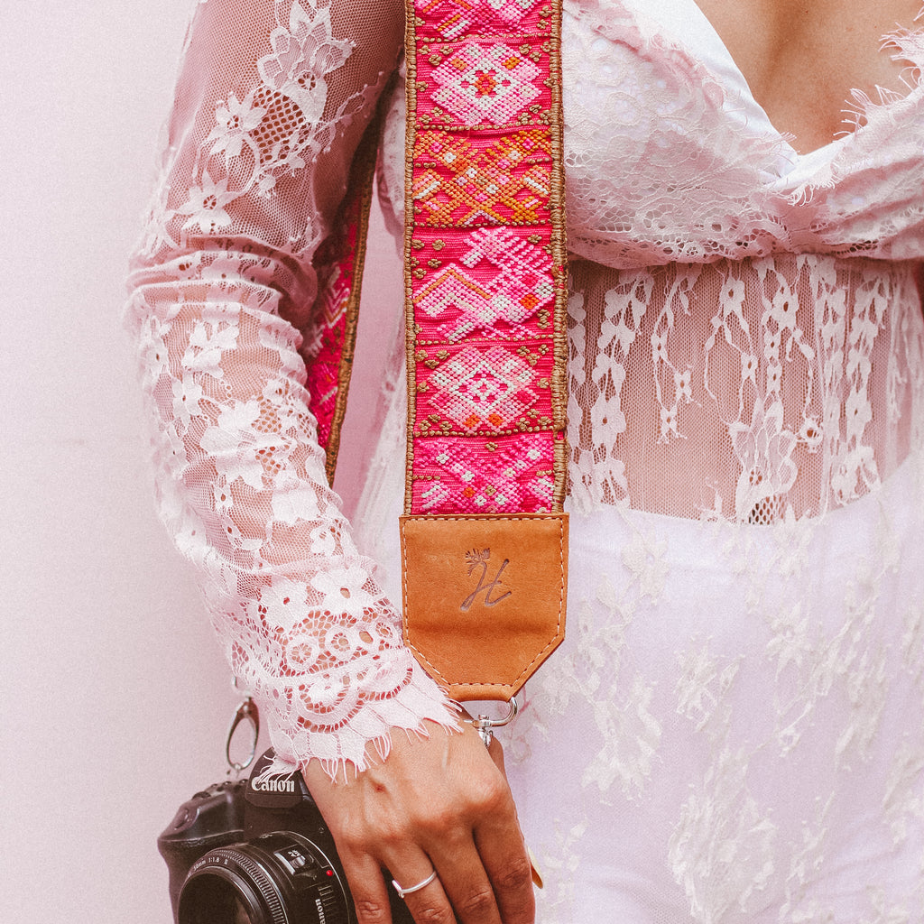 Vintage Embroidered Strap - Ixcot
