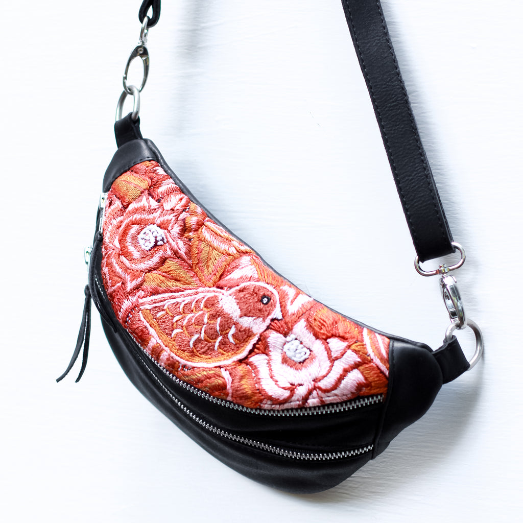 Harmony Sling Bag Black - Fuego I