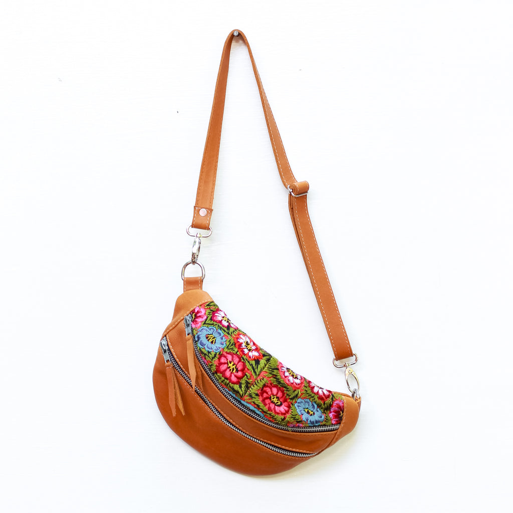 Harmony Sling Bag Tan - Eterna Primavera I