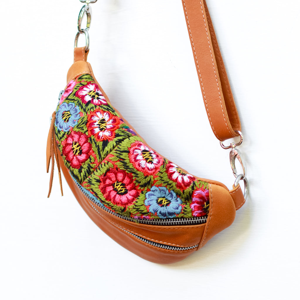 Harmony Sling Bag Tan - Eterna Primavera I