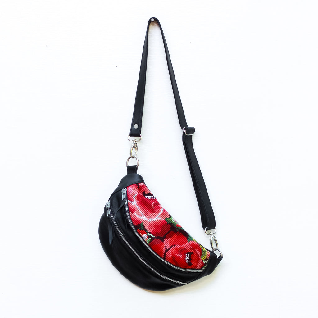 Harmony Sling Bag Black - Chichi