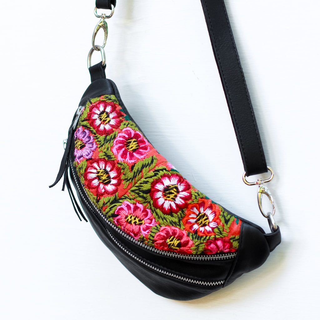 Harmony Sling Bag Black - Eterna Primavera II