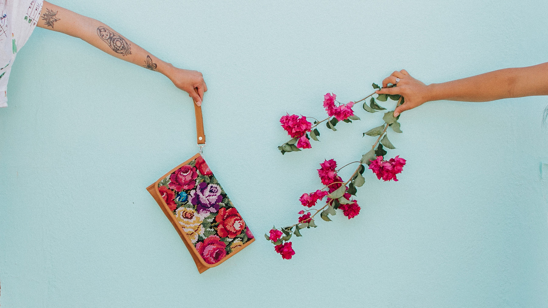 Hiptipico Convertible Clutches and Wallets with Leather and Huipill handmade in Guatemala. 