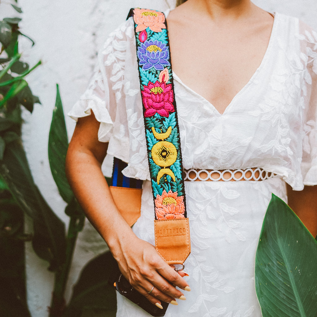 La Nueva Luna Strap - Tan 💜🌙