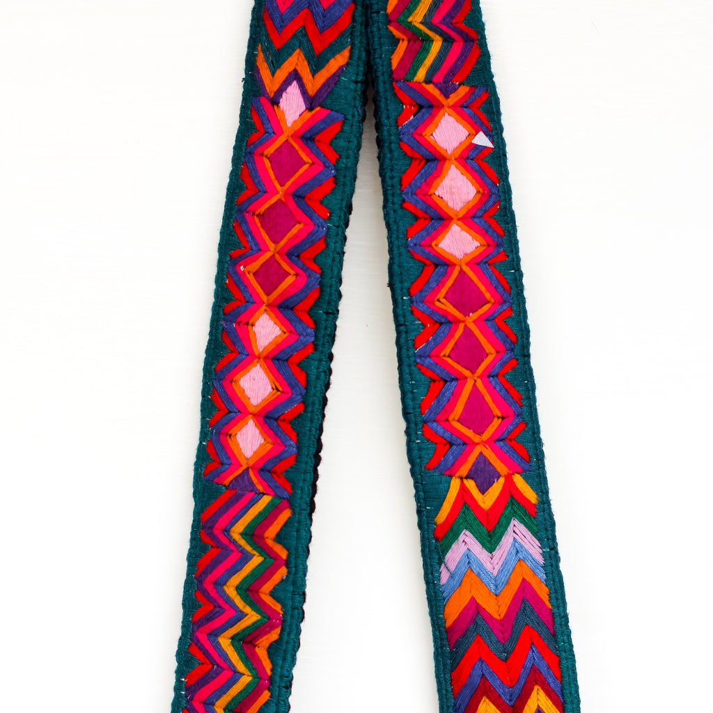 Vintage Embroidered Strap - Z18 Cirque