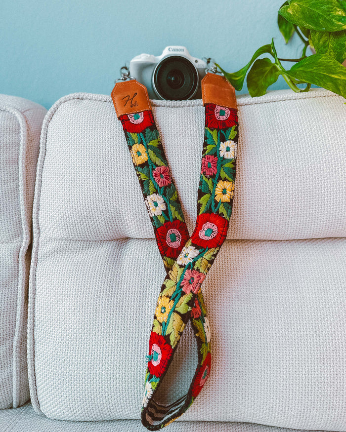 🌸 Hiptipico Vintage Strap - Vinya Loka