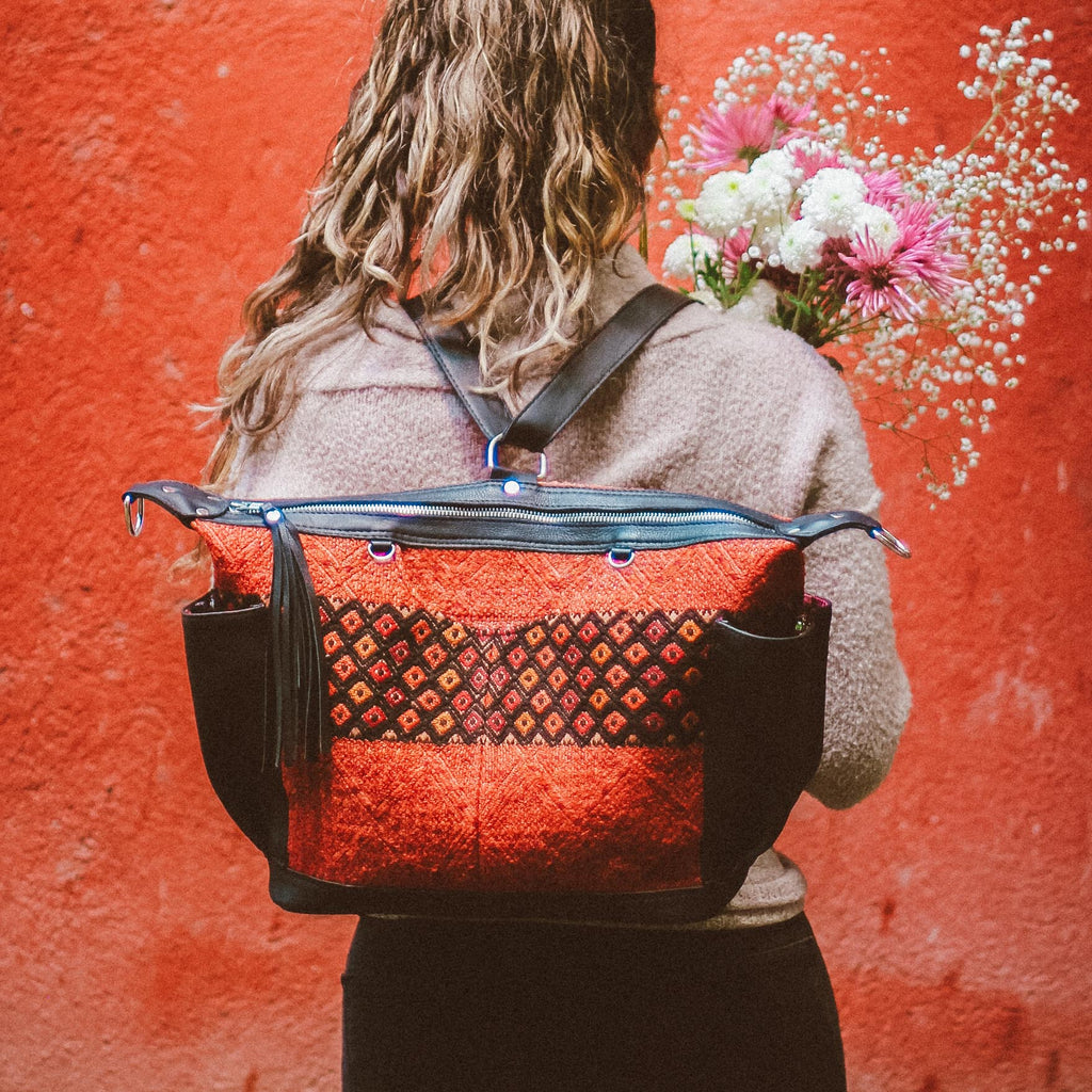 Convertible Bag Medium Black - Bonfire