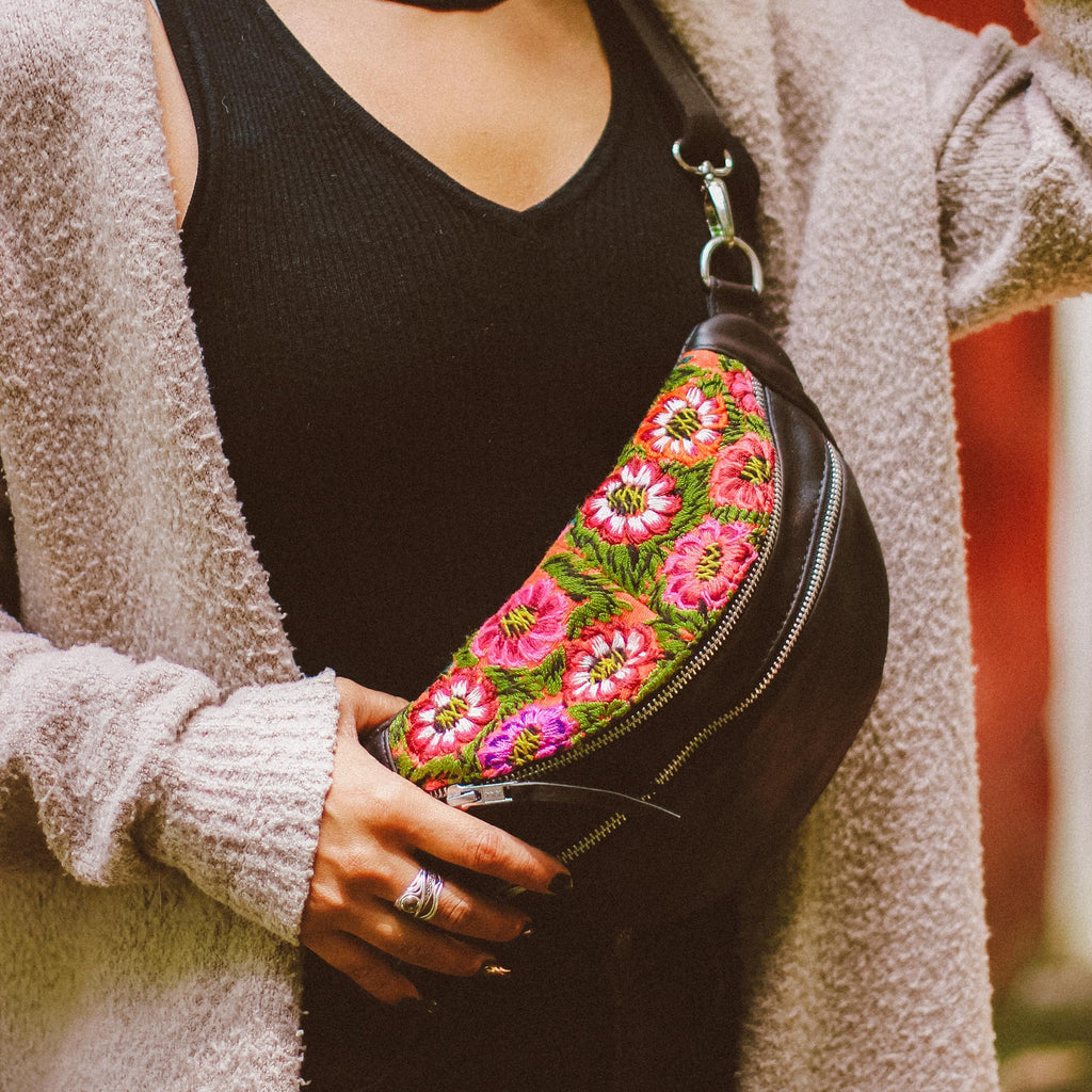 Harmony Sling Bag Black - Eterna Primavera II