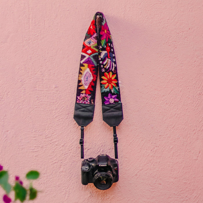 Vintage Embroidered Camera Strap - VS56 Patriota